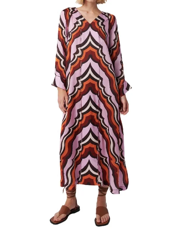 Phoenix Midi Dress In Wavy Lilac