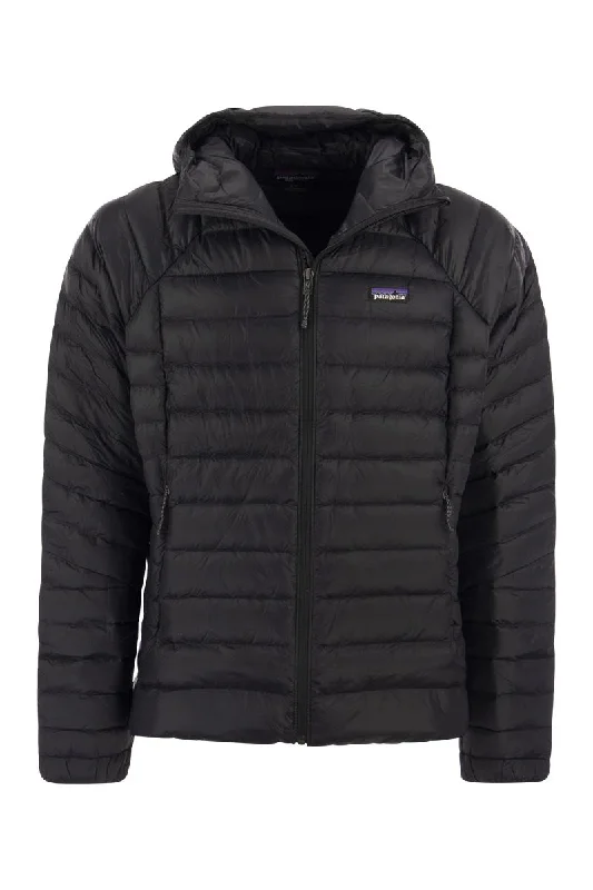 Hooded down jacket