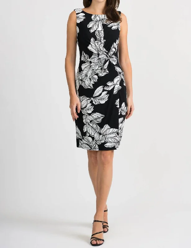 Floral Print Dress In Black