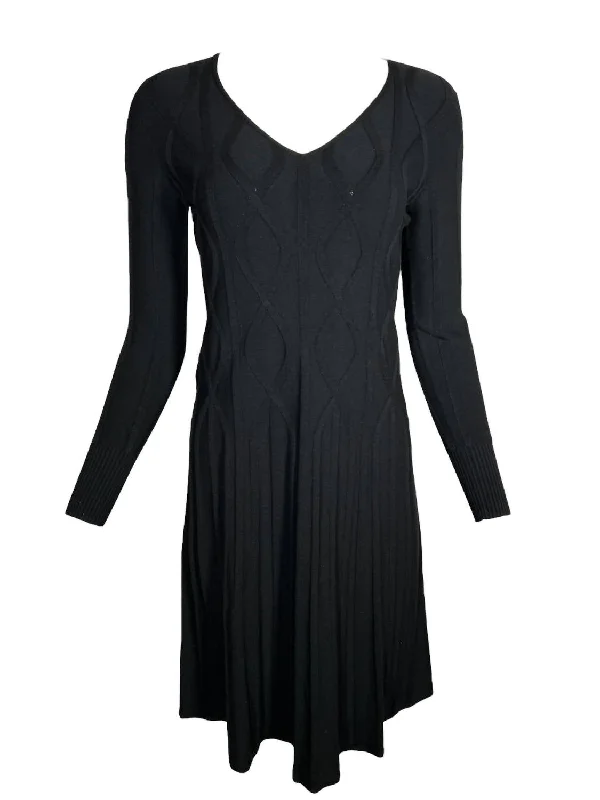 Women's V-Neck Knit Dress In Black